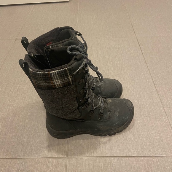 KEEN winter hiking boots (waterproof) - Picture 1 of 6